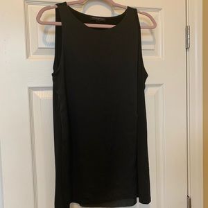 Sleeveless tunic